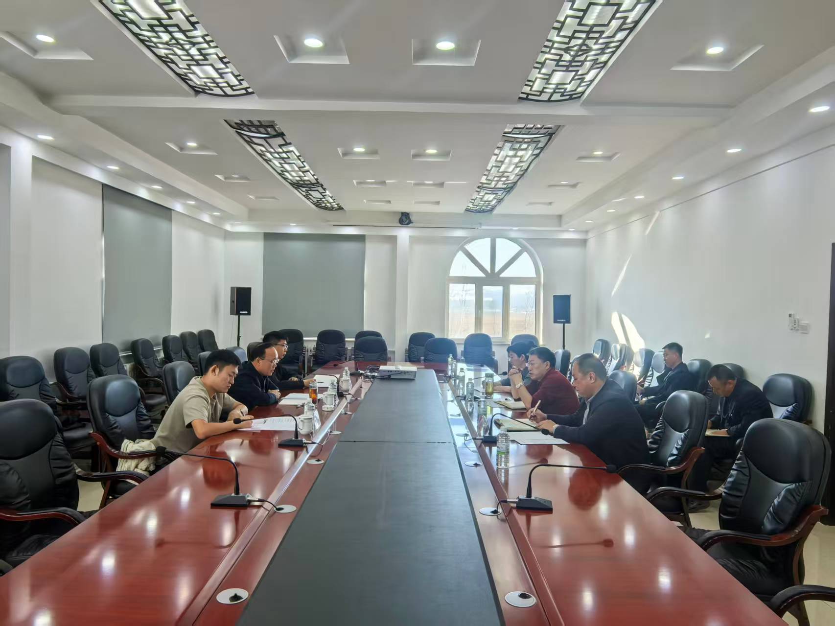 新闻2025.10.22-1.jpg 新闻2025.10.22-1.jpg